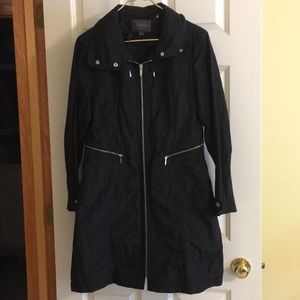 COLE HAAN RAIN COAT